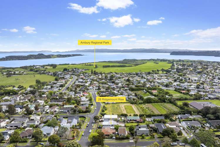 28 Ridgemount Rise Mangere Bridge_25