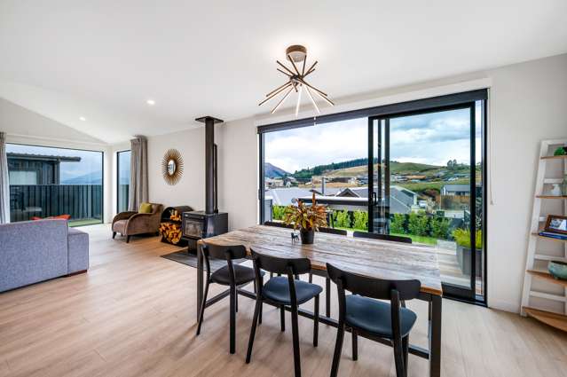 2 Mcneil Crescent Wanaka_4