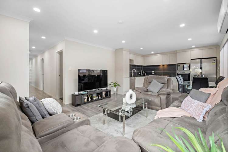 10 Koroheke Road Takanini_6