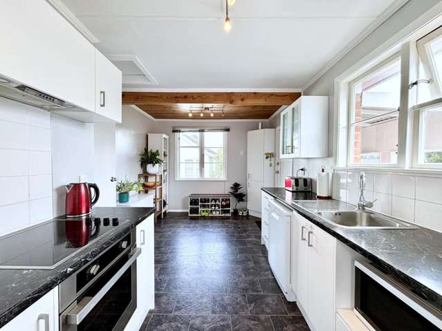179 Waddington Drive Naenae_4