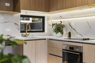 2/49 Stredwick Drive_3