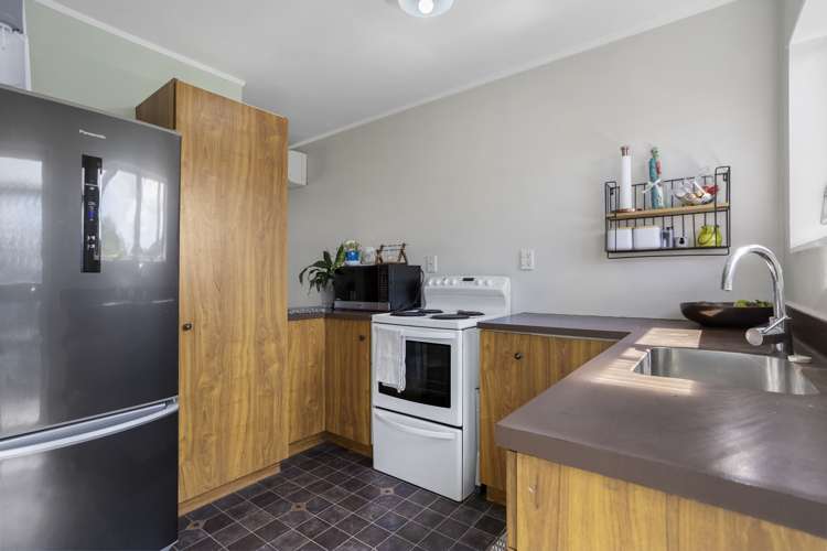 2/6 Short Street Papakura_4