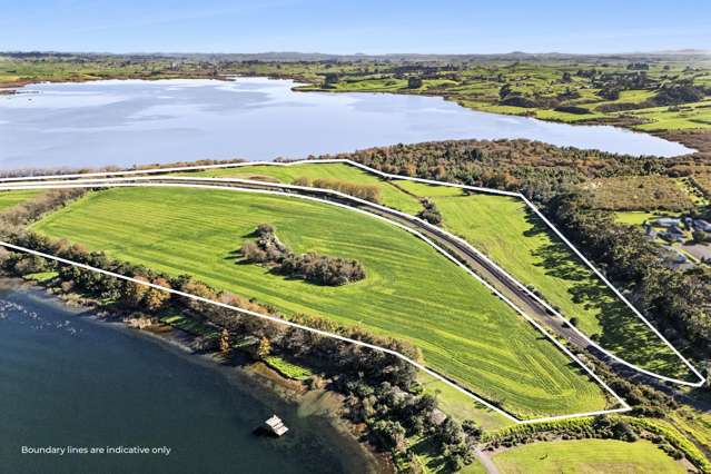 Weavers Crossing Road Huntly_4