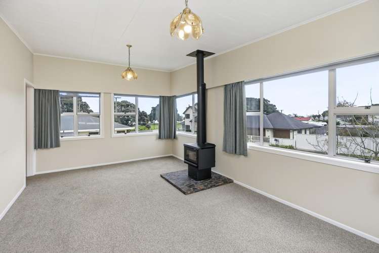 4 Valder Place Waiomu_9