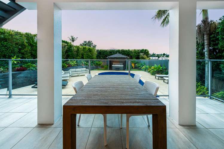 107 East Coast Road Castor Bay_4