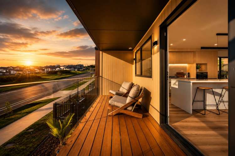 242E West Hoe Heights Orewa_1
