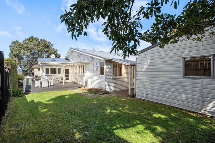 81a Owairaka Avenue Mount Albert_15