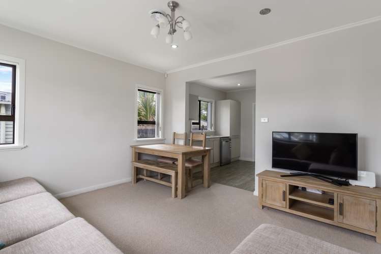 6a Kamara Road Glen Eden_17
