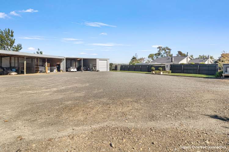 Brooklands Road Gladstone_28