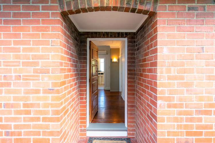 24 Shortland Street Caversham_16