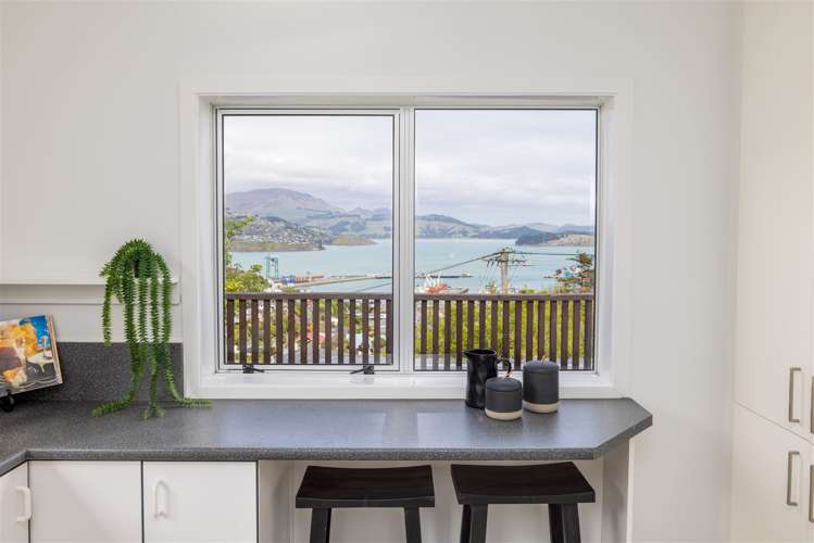 12 Days Road Lyttelton_5