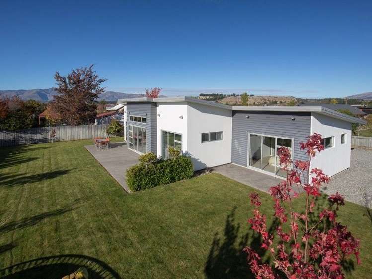 48a Frye Crescent Albert Town_0