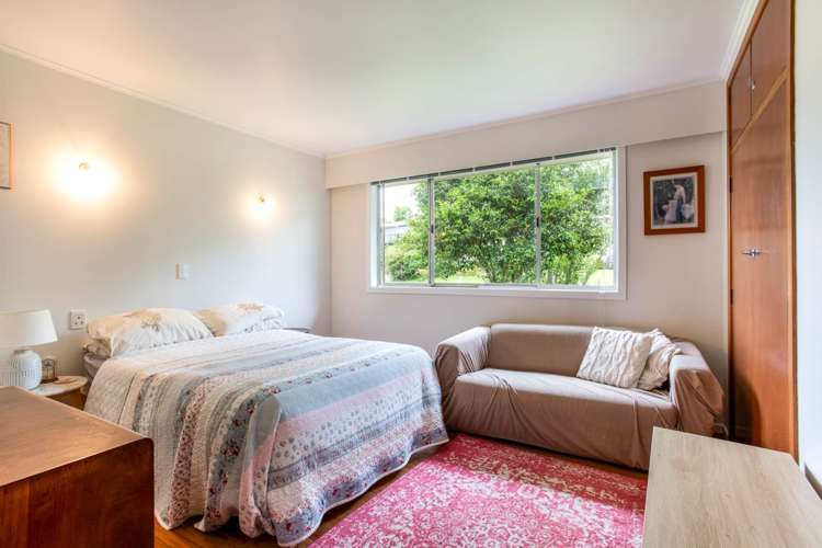 2/73 Vodanovich Road Te Atatu South_8