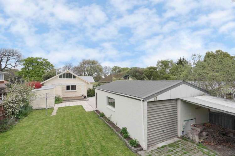 543 Ferry Road Woolston_13