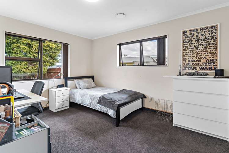 270a High Street South Carterton_11