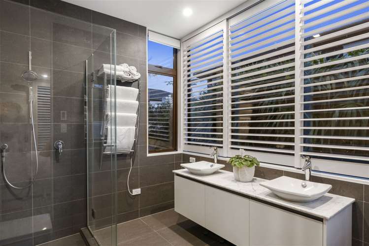 2/7 Northumberland Avenue Hauraki_17