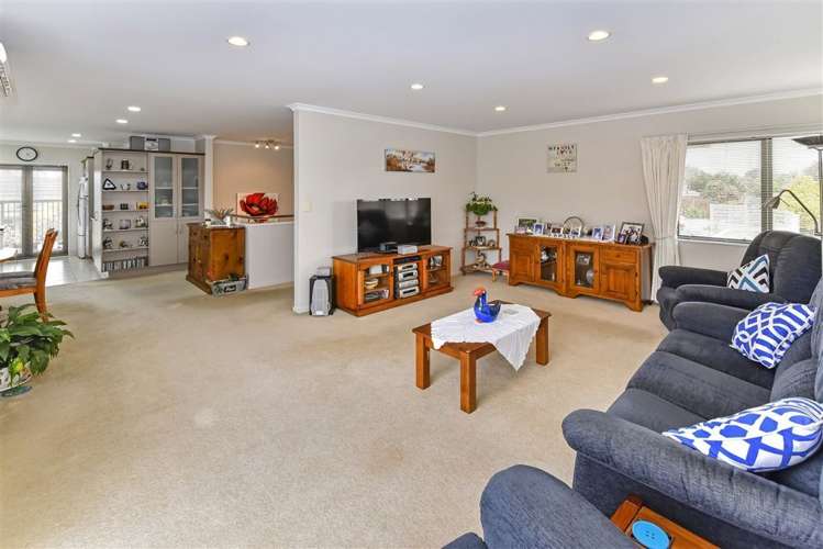 72a Elliot Street Pahurehure_6