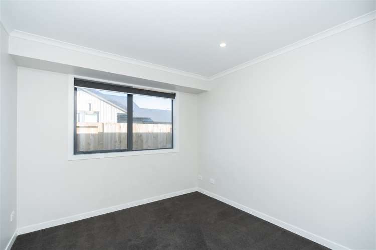 18 Kimbrae Drive Rototuna North_11