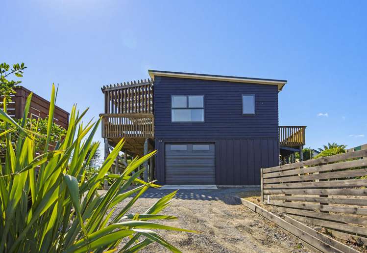 6 Arataki Grove Waitarere Beach_18