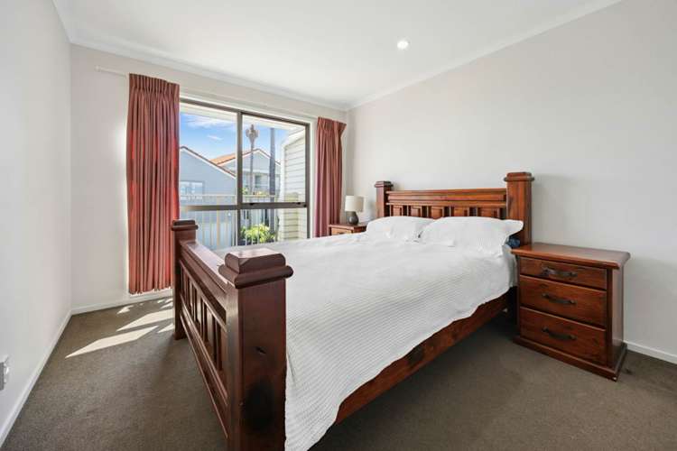 24M Mount Smart Road Royal Oak_6