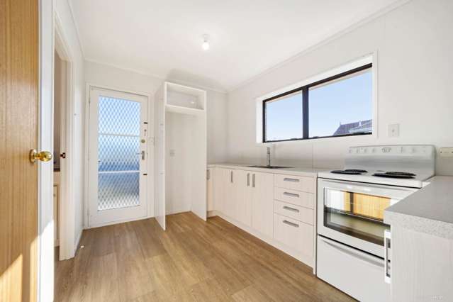 2/4142A Great North Road Glendene_4