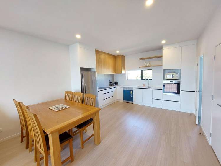 5/128 Onewa Road 10887_3