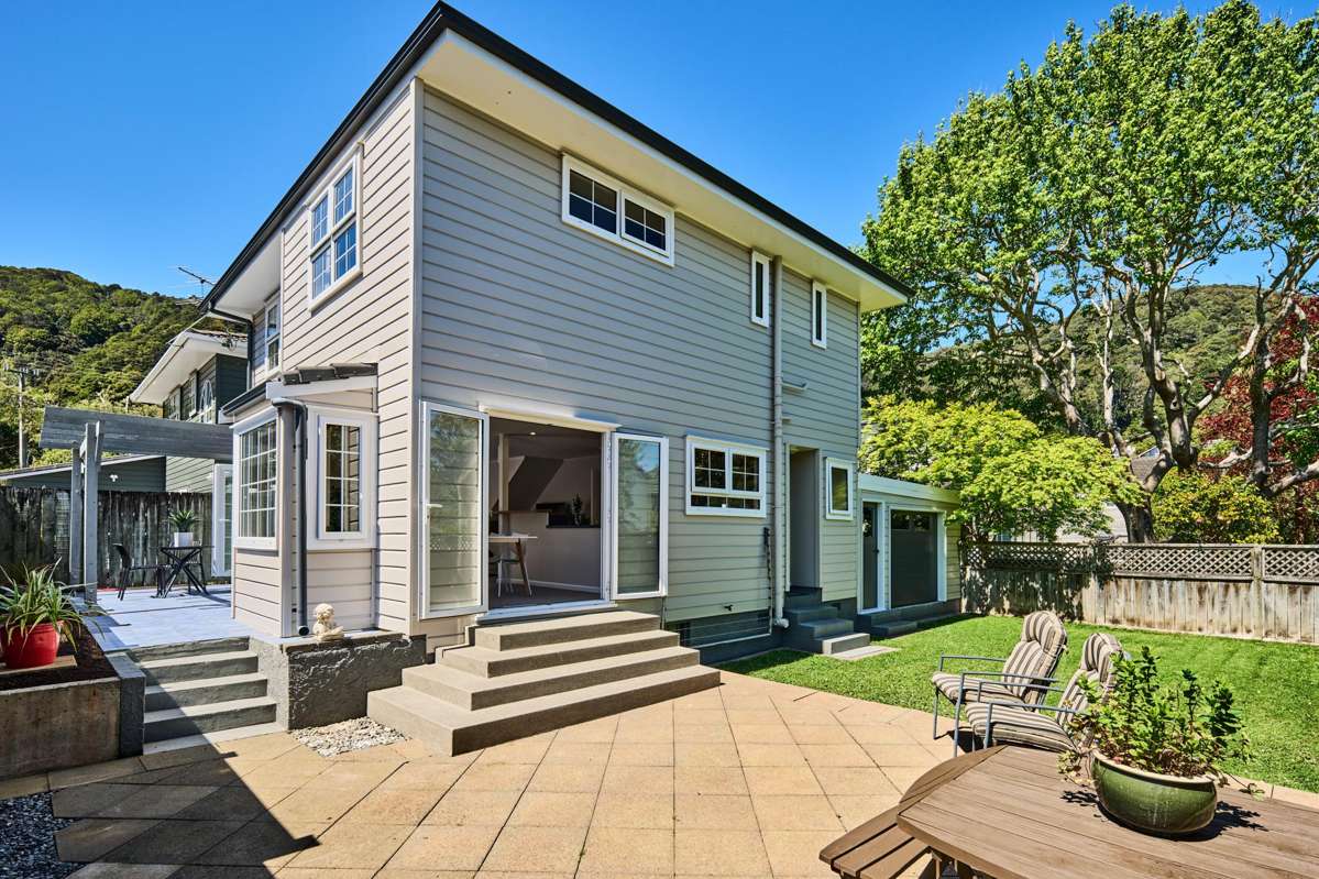 35B Cheviot Road, Lowry Bay_0