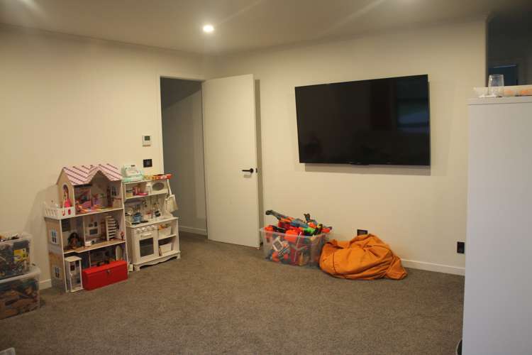 239 Houchens Road Glenview_11