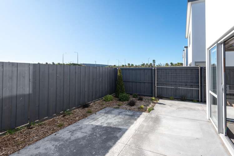 5 Kakapo Lane Redwood_5