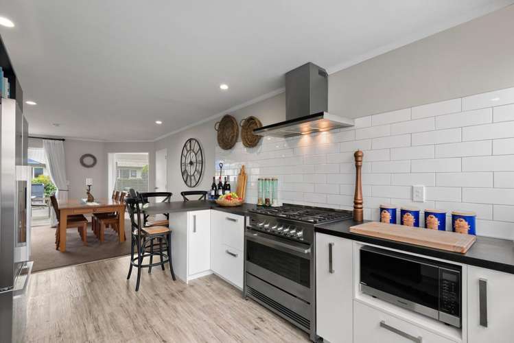 54 Silverstream Drive Mosgiel_6