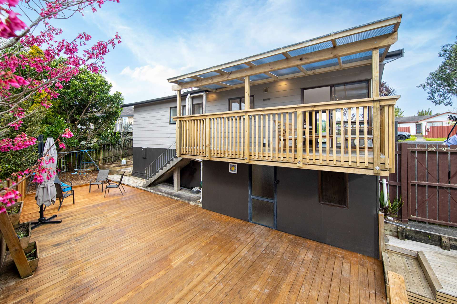 129 Solar Road Glen Eden_0