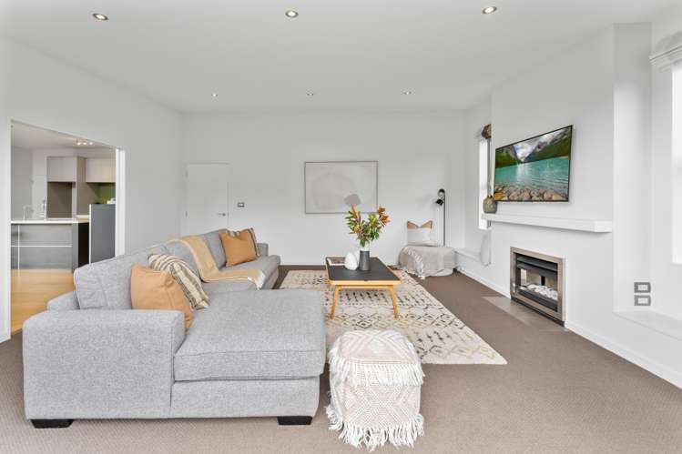 53 Champion Road Richmond_8