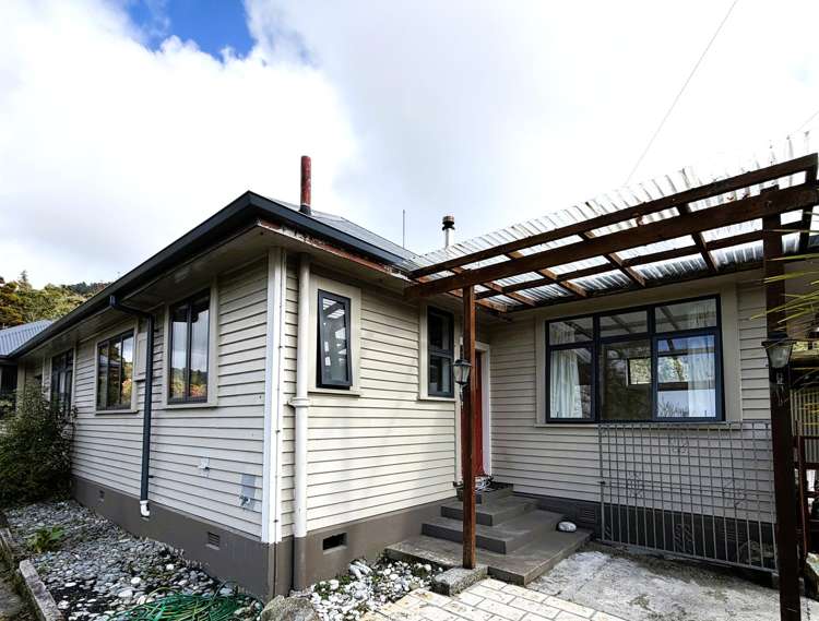 313 Omoto Road Kaiata_19