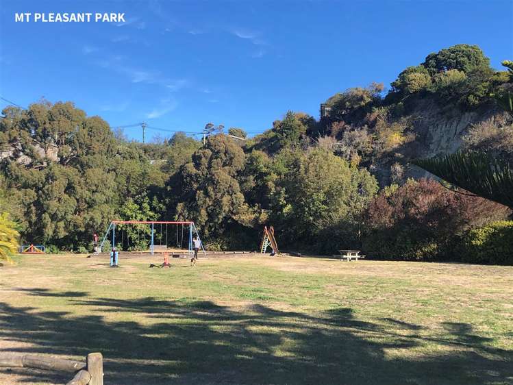 59 Saint Andrews Hill Road Mount Pleasant_20