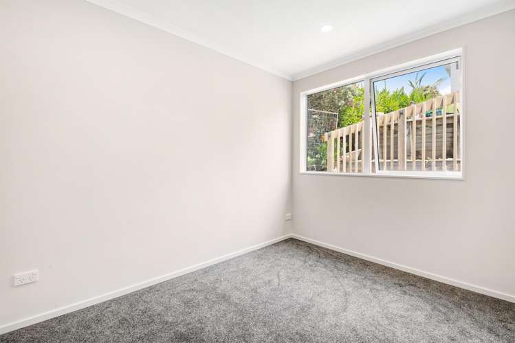 1/20 Polkinghorne Drive Manly_18
