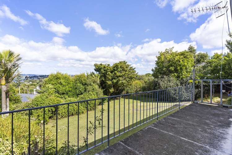 57 Parkhill Road Mellons Bay_17