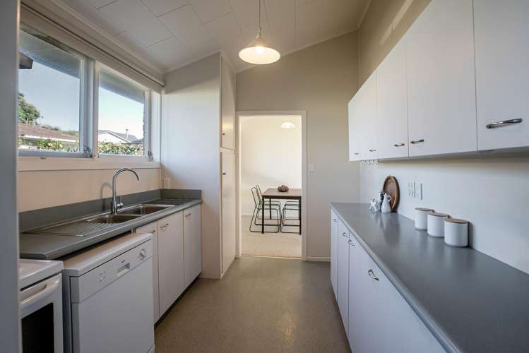 70b Seaview Road_2