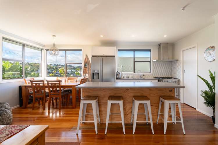 19 Paenui Street Titahi Bay_8