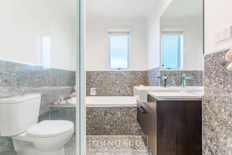 125 Barbarich Drive Stonefields_19