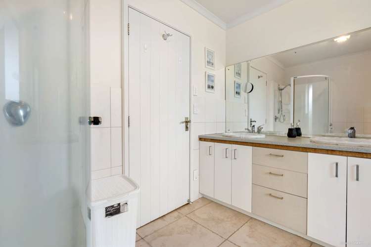 7 Page Point Mellons Bay_23