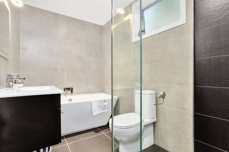 57 Kohu Road Titirangi_15