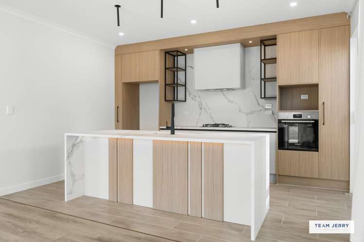 2 Longview Oak Lane Rosehill_7