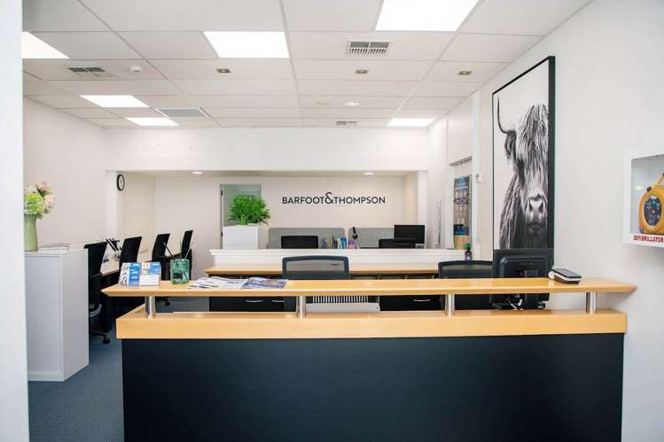 Shop 5/25 Commercial Road Helensville_2