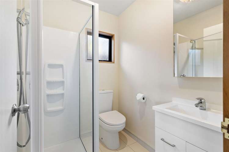 13 Sunrise Lane Queenstown_15