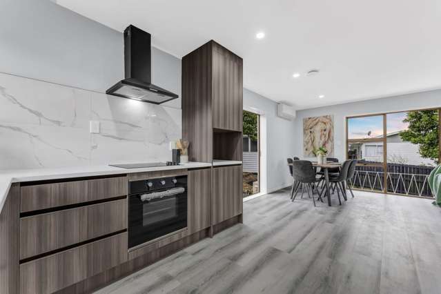 3/4173A Great North Road Glen Eden_1
