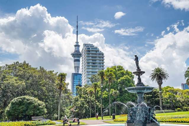 Distinguished Apartment In Exceptional Location!