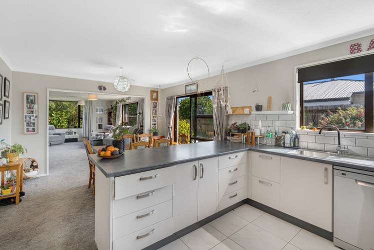 10 Houston Place Allenton_6