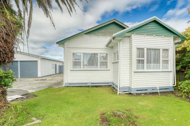 120 Jollie Street Hokitika_1