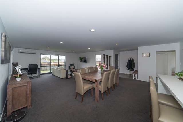 24 Macdonald Heights Feilding_2