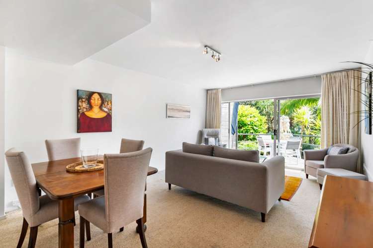 4/6 Sarsfield Street Herne Bay_1